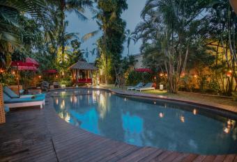 The Secret Jungle Villas Seminyak allows 18 year olds to book a room