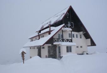 Snow House has Balcony rooms