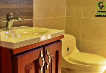 Hotel Puente Piedra has rooms with a private hot tub