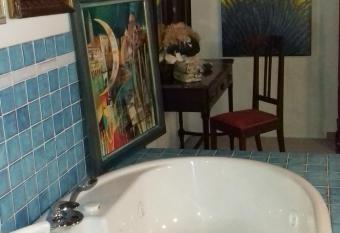 Villa Alessi B&B has Balcony rooms