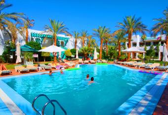 Falcon Hills Hotel has Balcony rooms