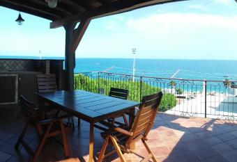 Le Spiagge has Balcony rooms