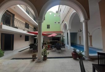 Hotel San Patricio M  rida has Balcony rooms