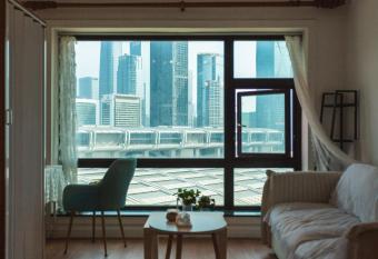 Shenzheng LA CAVE Apartment has Balcony rooms