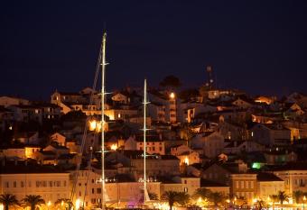 Apartment Terra allows 18 year olds to book a room