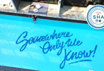 Bluemoon has Balcony rooms