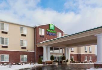 Holiday Inn Express & Suites Ashtabula-Geneva By IHG allows 18 year olds to book a room