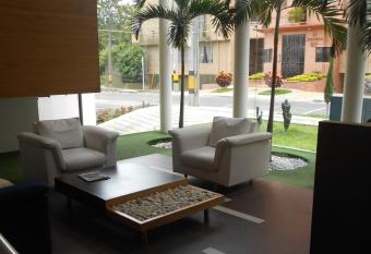 Moderatto Suites has Balcony rooms