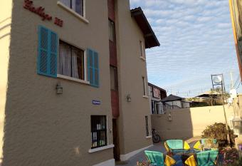 Hostal El Gallego 3 has Balcony rooms