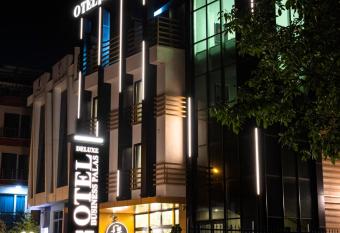 Business Palas Otel has Smoking/Balcony rooms