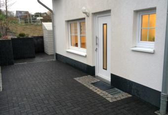 Ferienwohnung Blissenbach allows 18 year olds to book a room