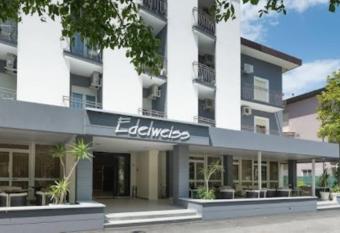 Hotel Edelweiss Riccione has Balcony rooms