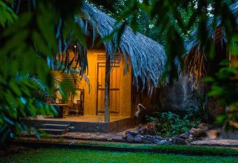 Private Organic House has Balcony rooms