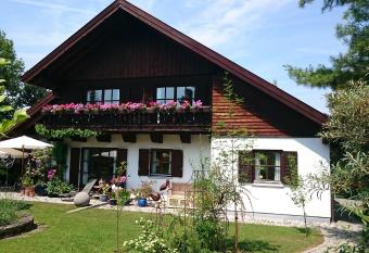 Apartment HAUS MERLIN am B  ckelsberg has Balcony rooms