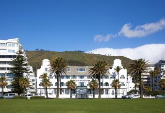 The Winchester Hotel by NEWMARK has Balcony rooms