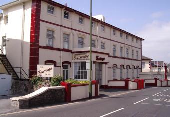 Seascape Hotel allows 18 year olds to book a room