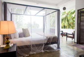 Jasper House has Balcony rooms