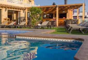 Hotel Noguera El Albir has Balcony rooms