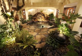 De Hostel Yogyakarta has Balcony rooms