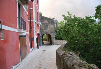La Perla del Sannio has Balcony rooms