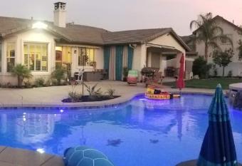 Sweet Wildomar Retreat has Balcony rooms