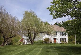 The Quechee Inn at Marshland Farm has Balcony rooms
