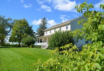 Old Town Country Landing has Balcony rooms