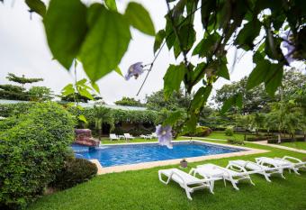 Playa Potrero Apartments has Balcony rooms