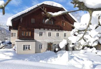 Erlachm  hle has Smoking/Balcony rooms