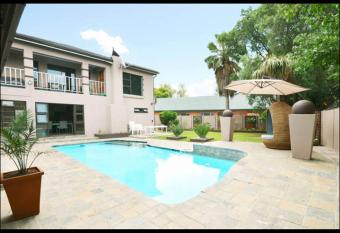 2 Op Terblanche Guesthouse allows 18 year olds to book a room