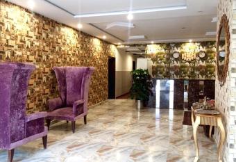 Premier Inn Johar Town Lahore allows 18 year olds to book a room