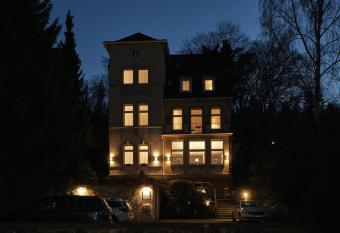 Hotel Burgfeld allows 18 year olds to book a room