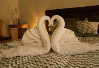 Hotel Inka King allows 18 year olds to book a room