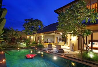 Desa Di Bali Villas has Balcony rooms