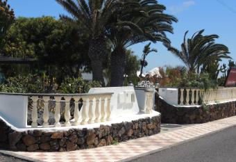 Villa Sol has Balcony rooms