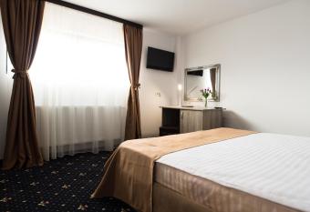 Pensiunea La Vie has Balcony rooms