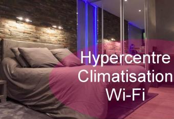 Cocoon Inn Toulouse allows 18 year olds to book a room