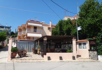 Despoina Apartments has Smoking/Balcony rooms