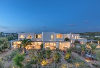 Seven Santa Maria has Balcony rooms