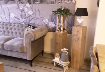 De Groote Medwert has Balcony rooms