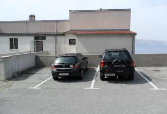 Apartment Amadeus has Balcony rooms