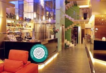 Agua de Mar Hotel Boutique allows 18 year olds to book a room