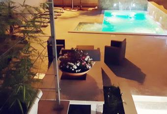 Vianova Affittacamere has Balcony rooms