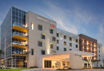 SpringHill Suites by Marriott Fort Worth Fossil Creek has Balcony rooms