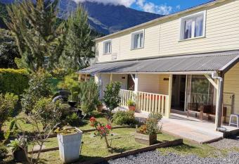 Les Jardins Cr  oles has Balcony rooms
