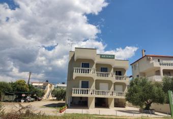 Pansion Artemis has Balcony rooms