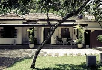 Jasmine Resort Thalalla has Balcony rooms