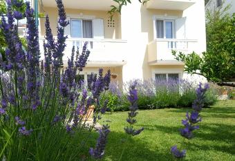 Apartment Branka has Balcony rooms