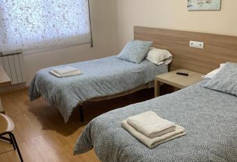 Pension Valcarce allows 18 year olds to book a room