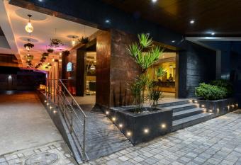 Howard Johnson by Wyndham, Kolkata Airport has Smoking rooms